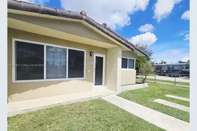 9301 SW 37 St #9301, Miami, FL 33165 - Photo 1