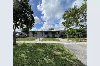 1854 Lauderdale Manor Dr, Fort Lauderdale, FL 33311 - Photo 1