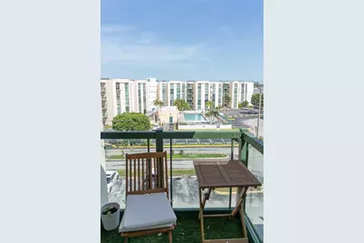 2055 SW 122nd Ave #529, Miami, FL 33175 - Photo 1