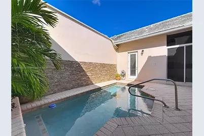 17330 Bermuda Village Dr, Boca Raton, FL 33487 - Photo 1