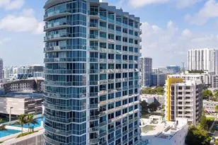 480 NE 30th St, Miami, FL 33137 - Photo 1