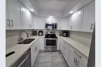 10801 SW 109th Ct #D201, Miami, FL 33176 - Photo 1