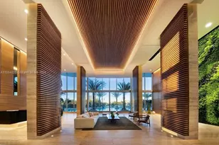 16385 Biscayne Blvd, North Miami Beach, FL 33160 - Photo 1