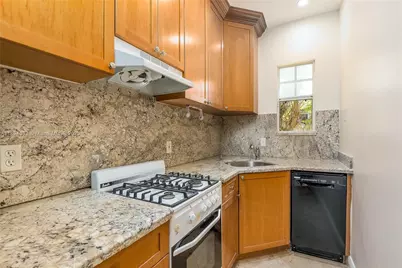 814 Lenox Ave #2, Miami Beach, FL 33139 - Photo 1