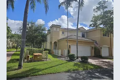 5483 NW 112th Pl, Doral, FL 33178 - Photo 1