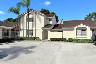 17254 NW 60th Ct, Hialeah, FL 33015 - Photo 1