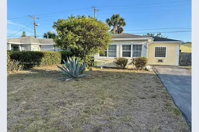 221 W 27th St #221, Riviera Beach, FL 33404 - Photo 1