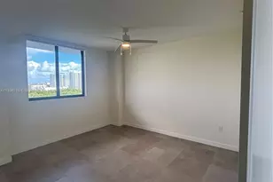 16395 Biscayne Blvd, North Miami Beach, FL 33160 - Photo 1