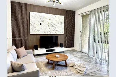 1962 Freeport Lane #1962, Riviera Beach, FL 33404 - Photo 1