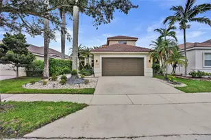 1725 Winterberry Ln, Weston, FL 33327 - Photo 1