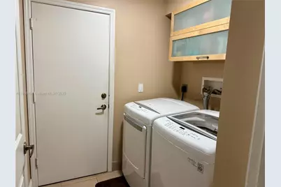 1115 NW 132nd Ave, Pembroke Pines, FL 33028 - Photo 19