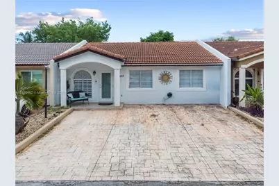 17400 NW 76th Ct, Hialeah, FL 33015 - Photo 1