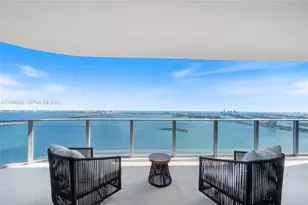 700 NE 24th St, Miami, FL 33137 - Photo 1