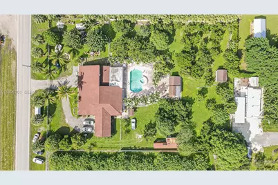 19491 SW 216th St, Miami, FL 33170 - Photo 1