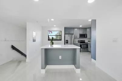 9907 NW 9th St Cir #14-20, Miami, FL 33172 - Photo 1