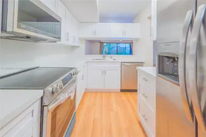 7890 SW 86th St #11, Miami, FL 33143 - Photo 1