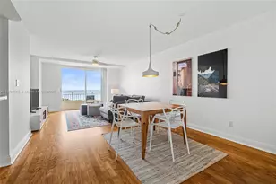 770 Claughton Island Dr, Miami, FL 33131 - Photo 1