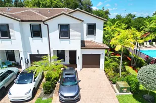 132 SW 185th Way, Pembroke Pines, FL 33029 - Photo 1