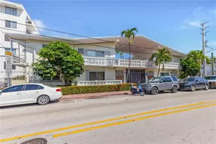 8040 Tatum Waterway Dr, Miami Beach, FL 33141 - Photo 1