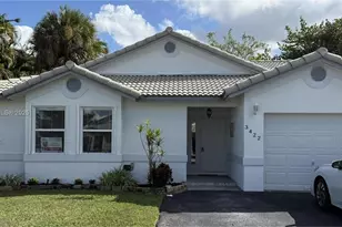 3422 NW 78th Terrace, Hollywood, FL 33024 - Photo 1