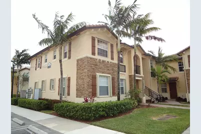 3320 NE 13 Cr Dr #201, Homestead, FL 33033 - Photo 1
