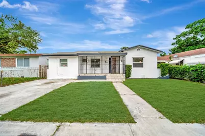 919 NW 76th St, Miami, FL 33150 - Photo 1