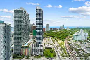 79 SW 12th St, Miami, FL 33130 - Photo 1