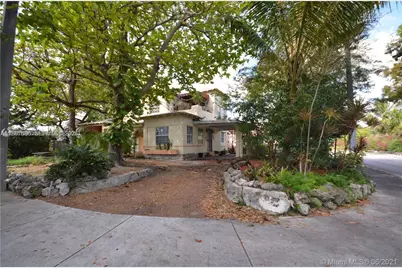 6322 NE 5th Ave, Miami, FL 33138 - Photo 1