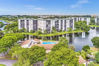 2221 Cypress Island Dr #805, Pompano Beach, FL 33069 - Photo 1
