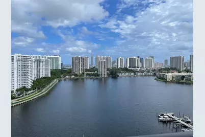 2750 NE 183rd St #1809, Aventura, FL 33160 - Photo 1