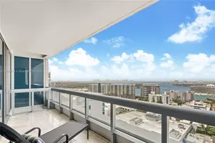 6899 Collins Ave, Miami Beach, FL 33141 - Photo 1