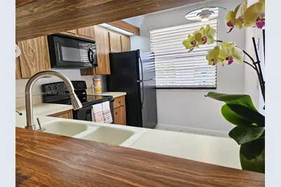 6085 Balboa Cir #403, Boca Raton, FL 33433 - Photo 1