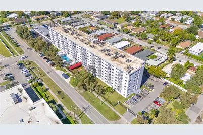 1251 NE 108th St #810, Miami, FL 33161 - Photo 1