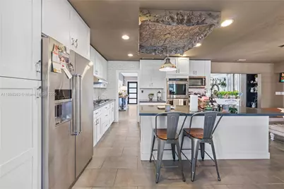 11041 NW 22nd St, Pembroke Pines, FL 33026 - Photo 1