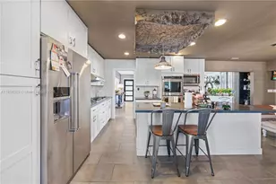 11041 NW 22nd St, Pembroke Pines, FL 33026 - Photo 1