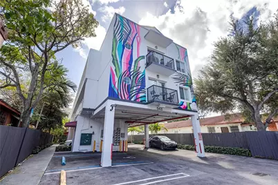 948 SW 3rd St #304, Miami, FL 33130 - Photo 1