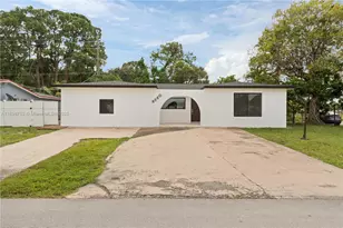 8560 Southampton Dr, Miramar, FL 33025 - Photo 1