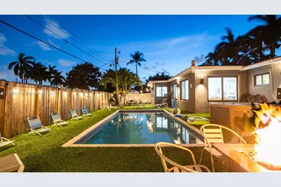 1024 NE 4th St, Hallandale Beach, FL 33009 - Photo 1