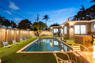 1024 NE 4th St, Hallandale Beach, FL 33009 - Photo 1