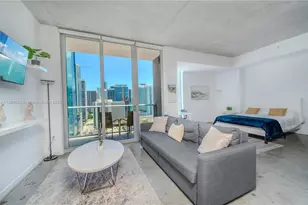 151 SE 1st St, Miami, FL 33131 - Photo 1