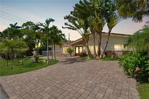 3901 NE 25th Ave, Lighthouse Point, FL 33064 - Photo 1