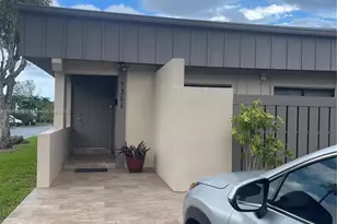 7351 SW 105th Pl, Miami, FL 33173 - Photo 1