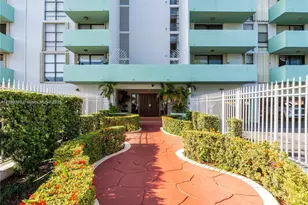 1825 W 44th Pl, Hialeah, FL 33012 - Photo 1