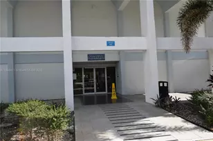 482 NW 165th St Rd, Miami, FL 33169 - Photo 1