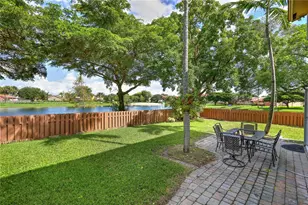 15576 SW 103rd St, Miami, FL 33196 - Photo 1