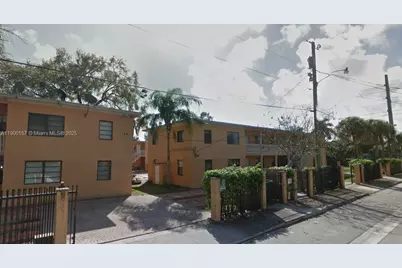 6170 SW 62nd Ter #8, South Miami, FL 33143 - Photo 1