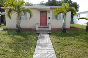 2220 Grant St, Hollywood, FL 33020 - Photo 1