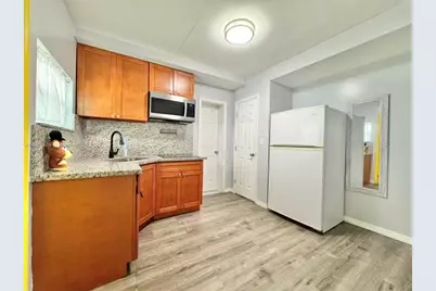 940 NW 32nd Ct #Back, Miami, FL 33125 - Photo 1