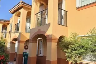 10662 NW 87th Ct, Hialeah Gardens, FL 33018 - Photo 1