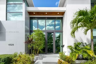 4520 N Meridian Ave, Miami Beach, FL 33140 - Photo 1